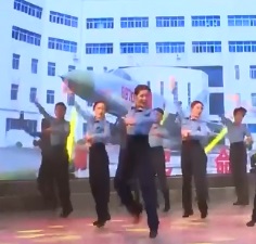 音舞快板《青春沈飞》