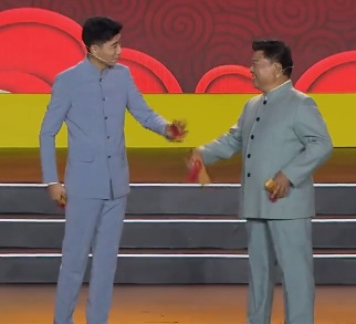 快板表演《花灯礼赞》